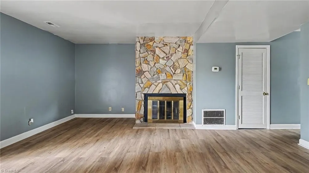 3755 Heathrow Drive Winston-Salem, NC 27127