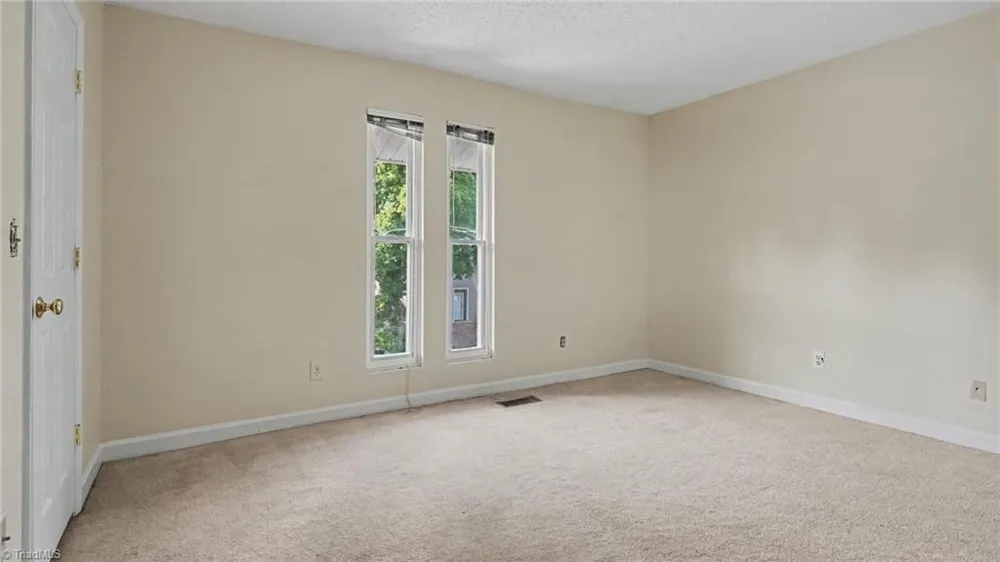 3755 Heathrow Drive Winston-Salem, NC 27127