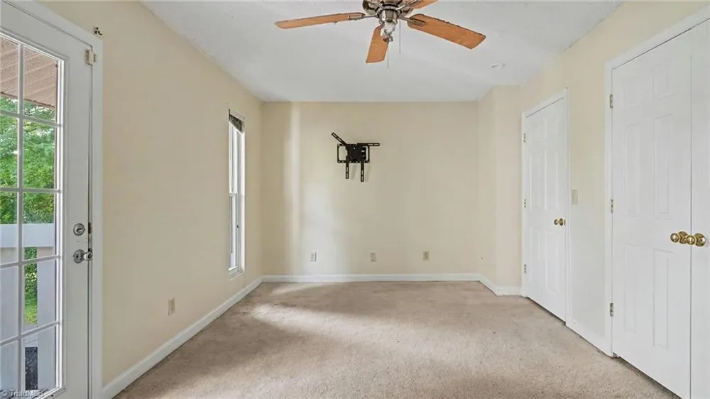 3755 Heathrow Drive Winston-Salem, NC 27127