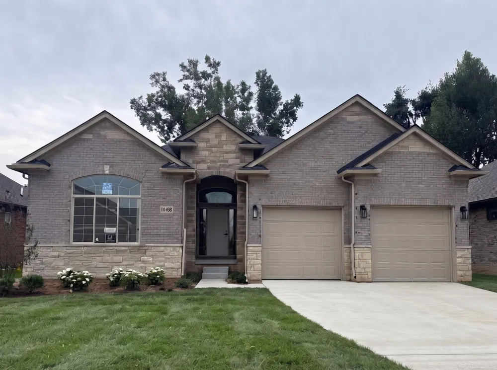 16468 Via Villagio Street Macomb Township, MI 48042