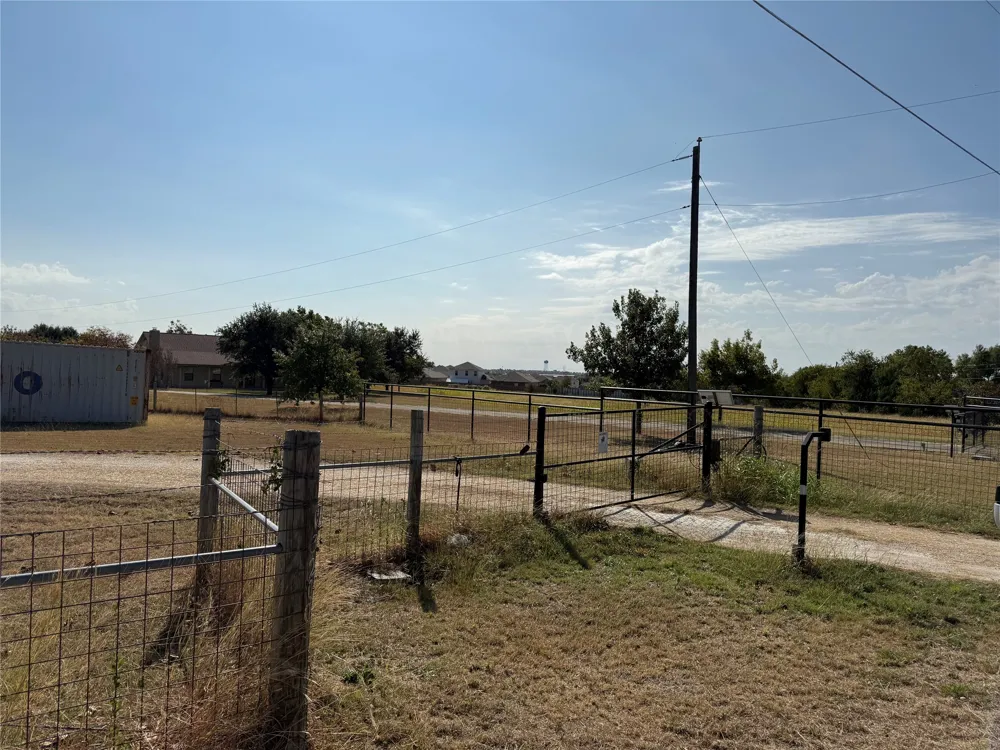 13200 IH 35 Highway Jarrell, TX 76537