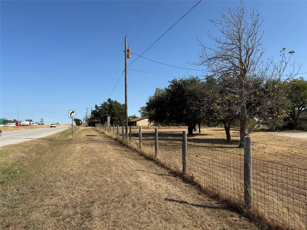 13200 IH 35 Highway Jarrell, TX 76537