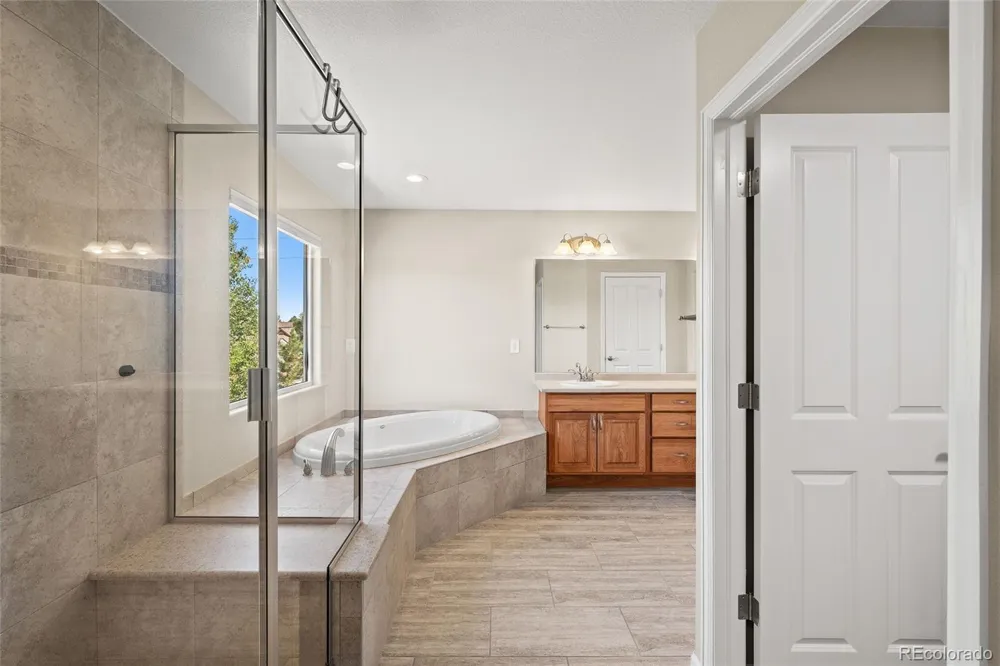 8070 S Estes Street Littleton, CO 80128