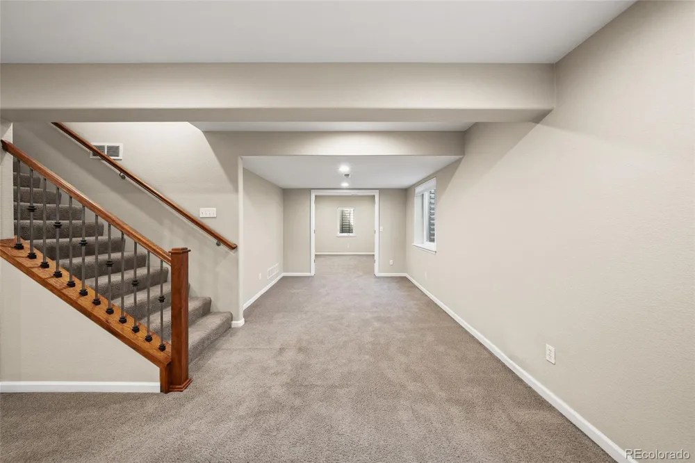 8070 S Estes Street Littleton, CO 80128