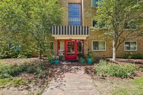 525 Jackson Street #103
