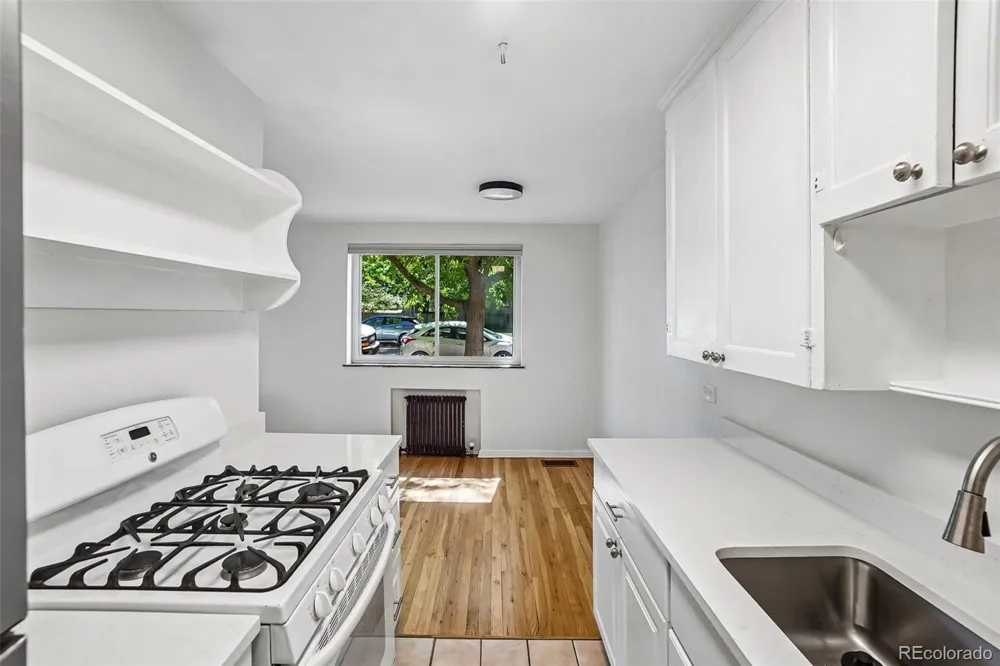 525 Jackson Street #103 Denver, CO 80206