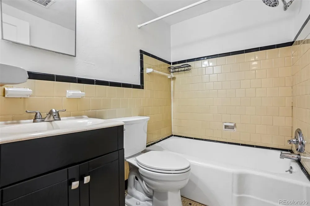 525 Jackson Street #103 Denver, CO 80206