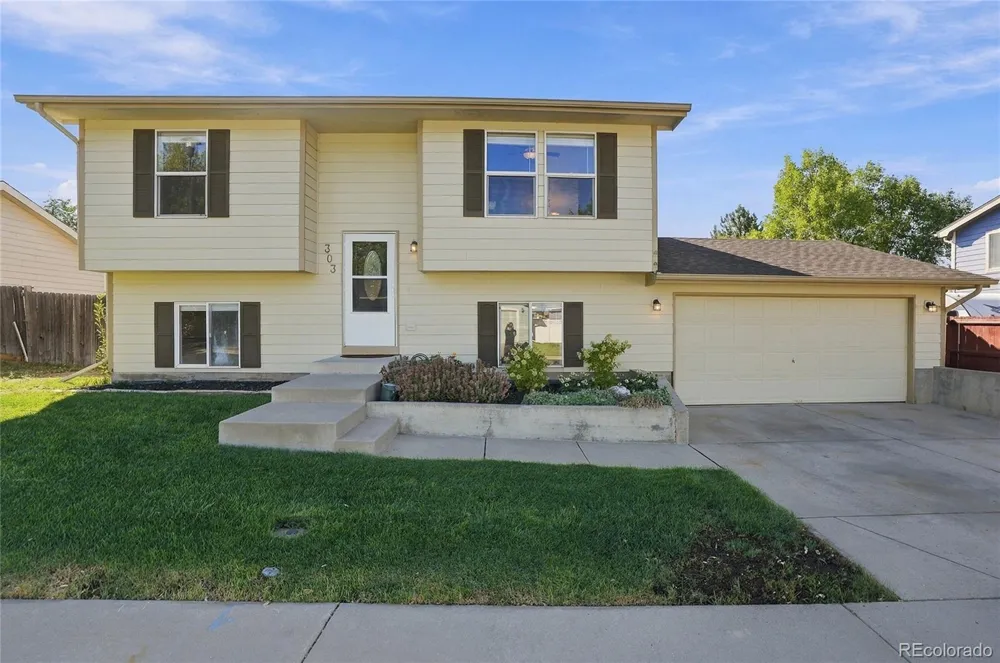 303 Sundance Parkway Dacono, CO 80514