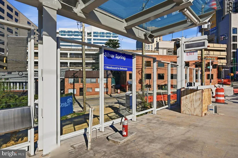 1220 BLAIR MILL ROAD #1008 Silver Spring, MD 20910