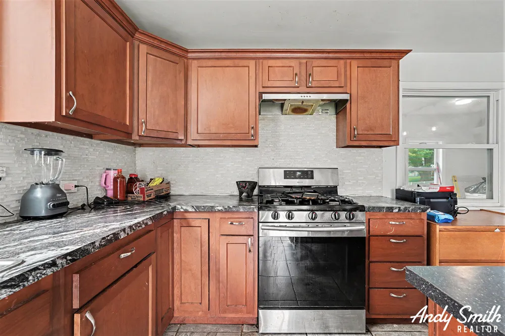 2230 Hoyle Avenue NW Grand Rapids, MI 49544