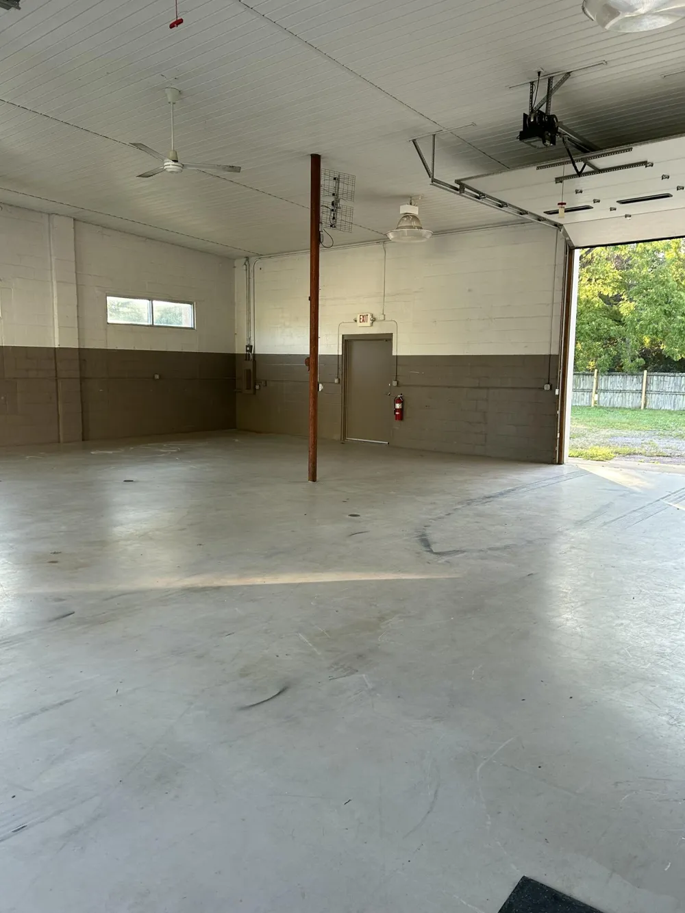 3988 Dixie Highway Monroe, MI 48162