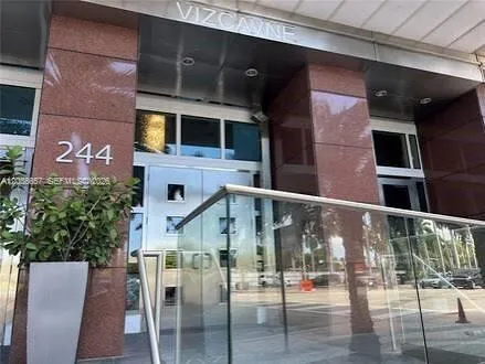 244 Biscayne #352 Miami, FL 33132