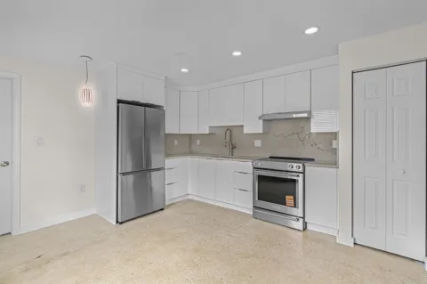 2865 SW 16TH STREET #5