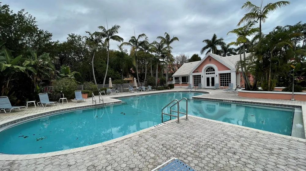 1350 CRYSTAL WAY #107 Delray Beach, FL 33444