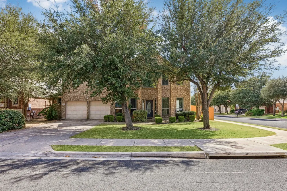 701 Crestwood Lane Round Rock, TX 78665