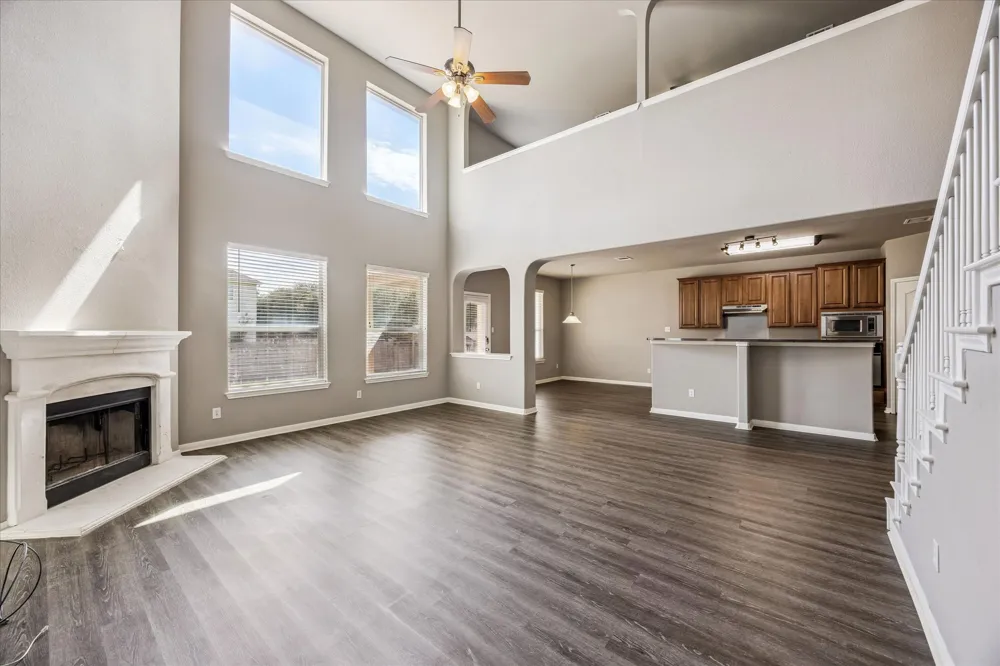 701 Crestwood Lane Round Rock, TX 78665