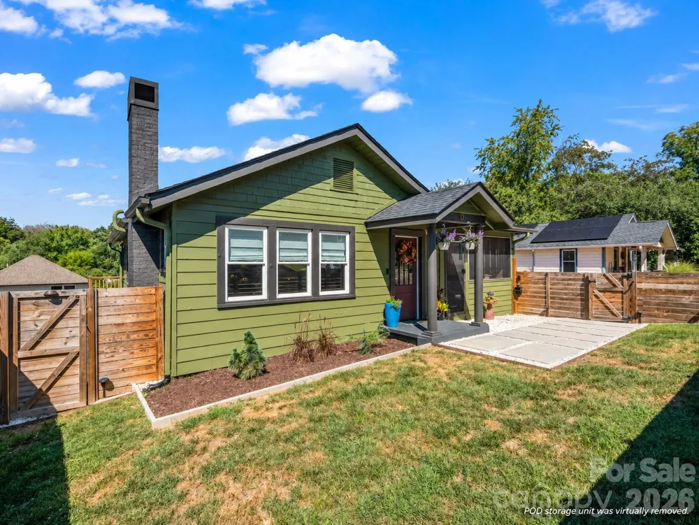10 Dale Street Asheville, NC 28806
