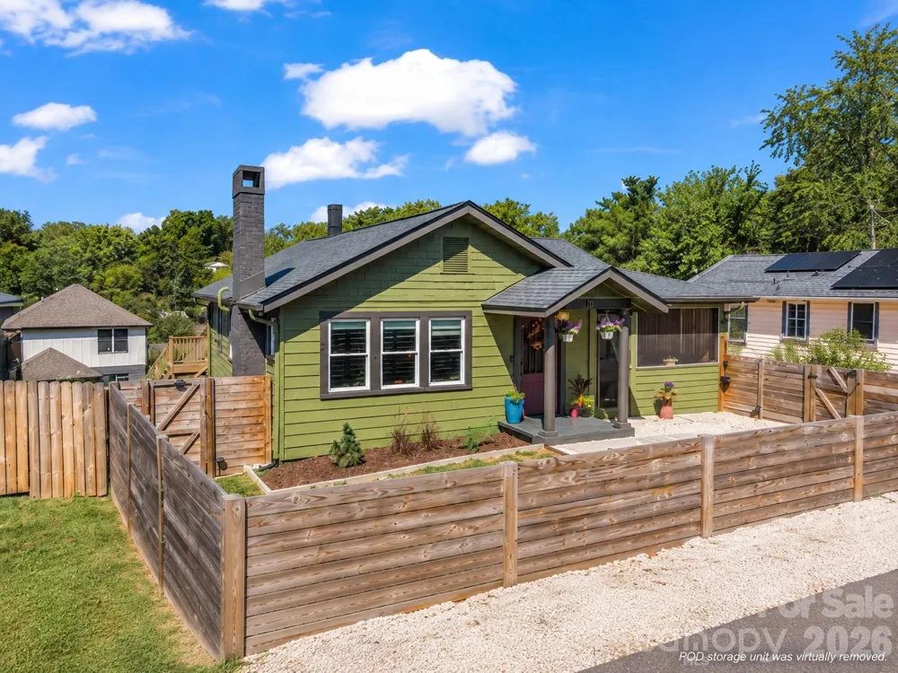 10 Dale Street Asheville, NC 28806