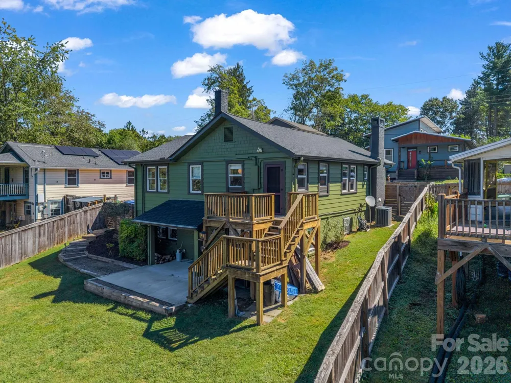 10 Dale Street Asheville, NC 28806