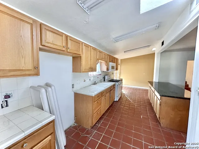 2103 Fm 2790 Lytle, TX 78052