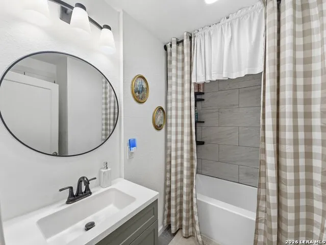 514 FLORENCE ST Kerrville, TX 78028