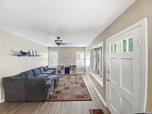 514 FLORENCE ST Kerrville, TX 78028