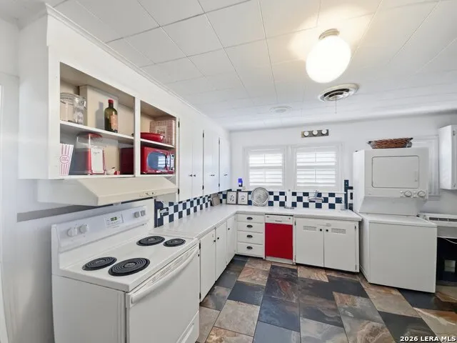 514 FLORENCE ST Kerrville, TX 78028