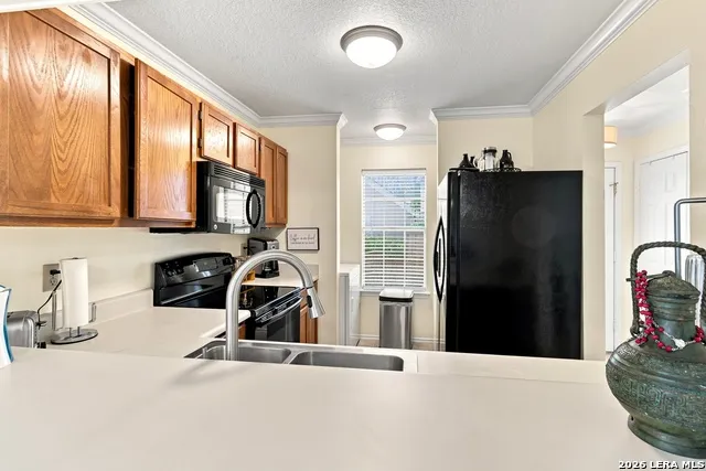 12 Cross Canyon San Antonio, TX 78247