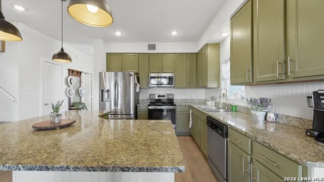 243 Sapphire #1201 New Braunfels, TX 78130