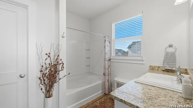 243 Sapphire #1201 New Braunfels, TX 78130