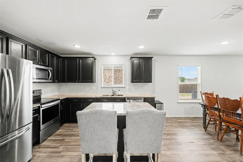 1301 Waggoner Drive Aubrey, TX 76227