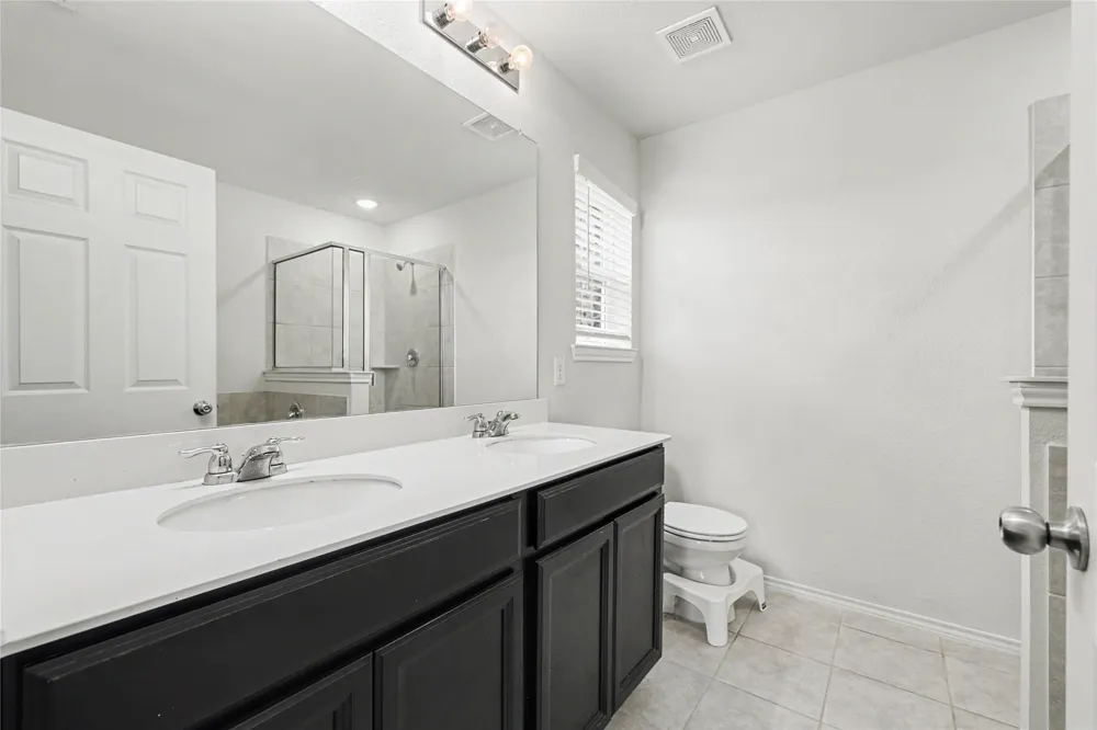 1301 Waggoner Drive Aubrey, TX 76227