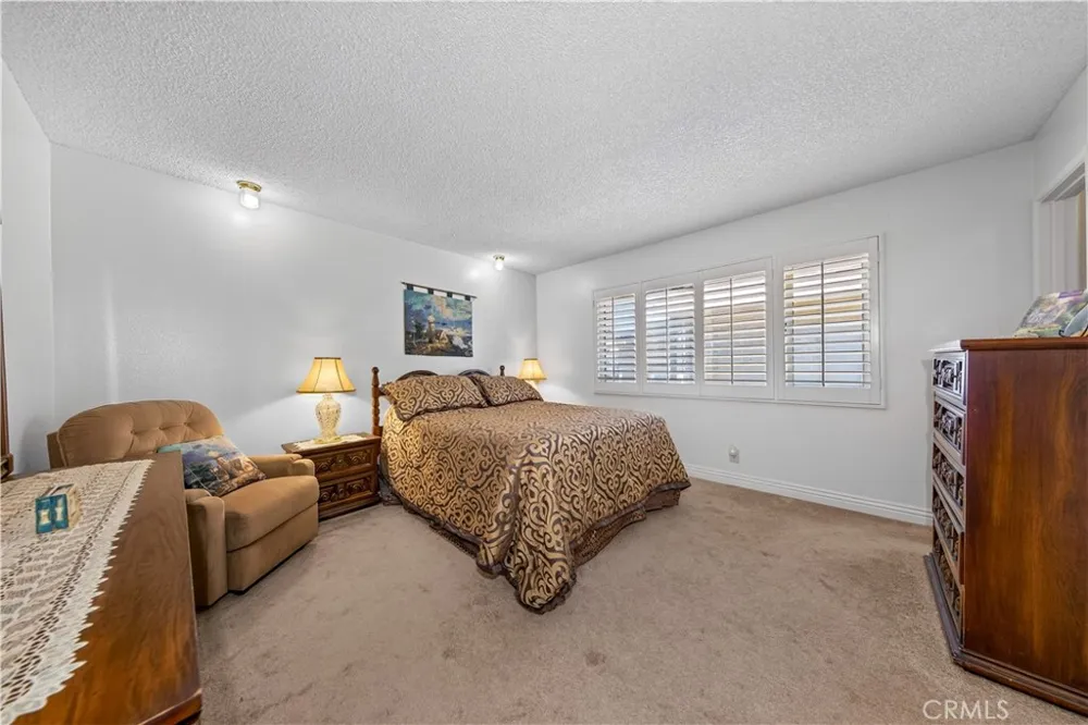 7195 Seine Highland, CA 92346