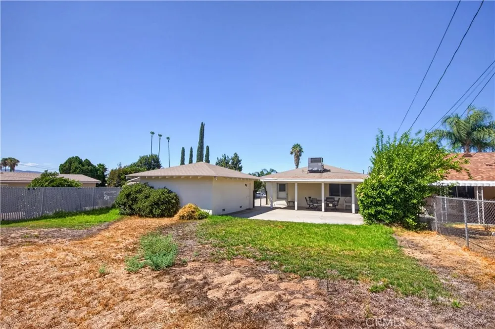 7195 Seine Highland, CA 92346