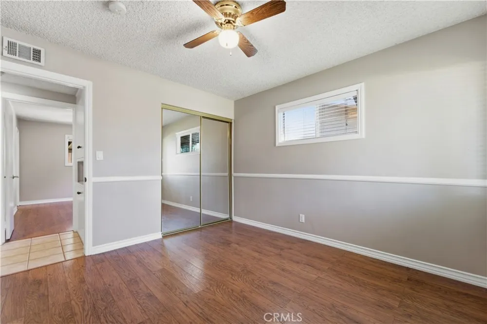 537 W Whitcomb Glendora, CA 91741