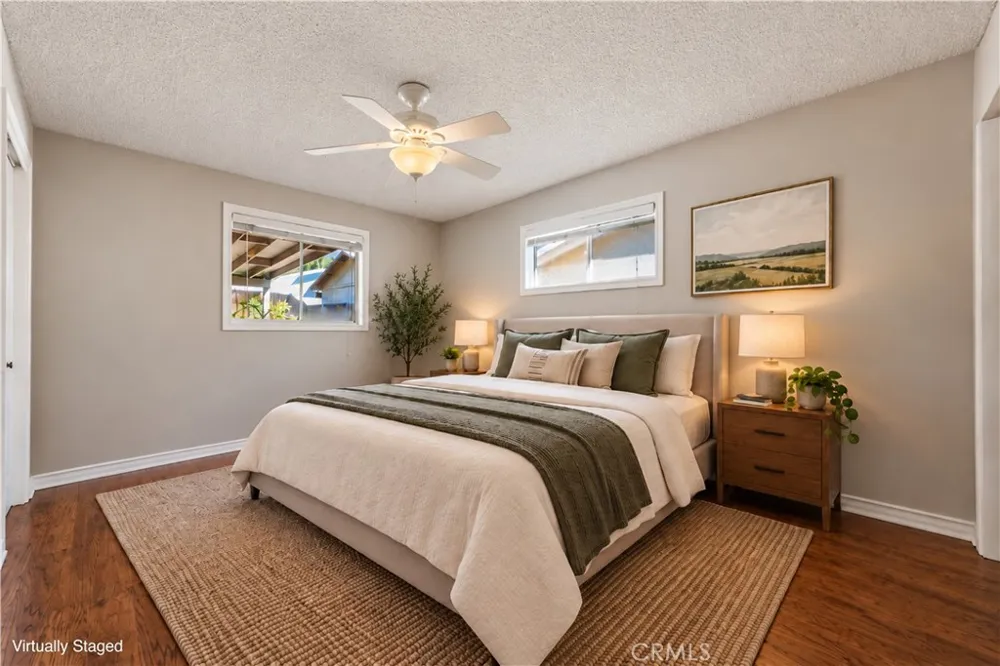 537 W Whitcomb Glendora, CA 91741