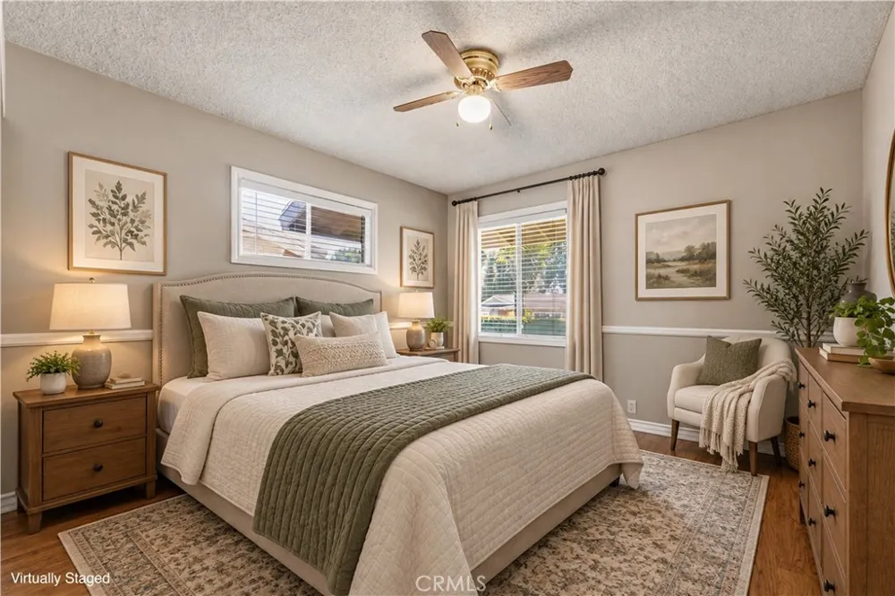 537 W Whitcomb Glendora, CA 91741