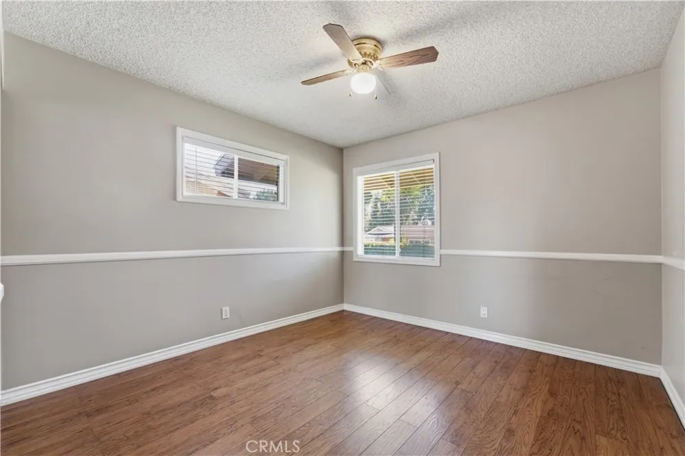 537 W Whitcomb Glendora, CA 91741