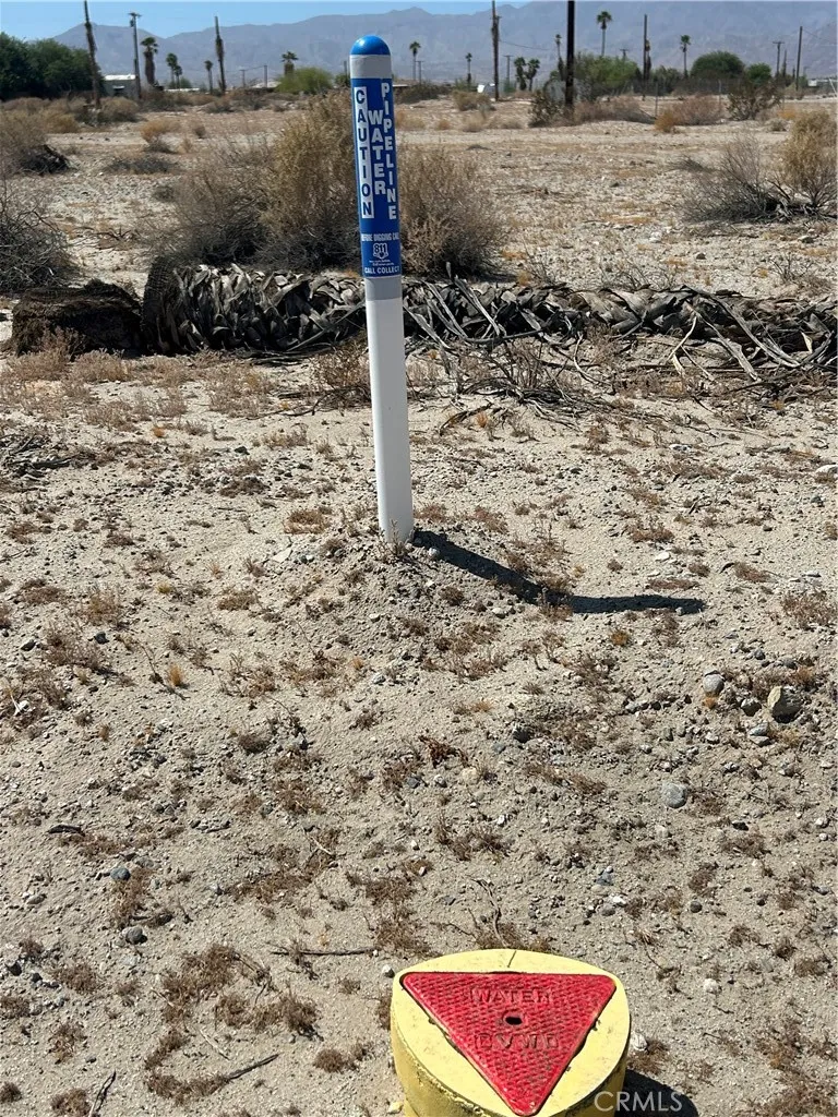 2925 Stardust Avenue Thermal, CA 92274