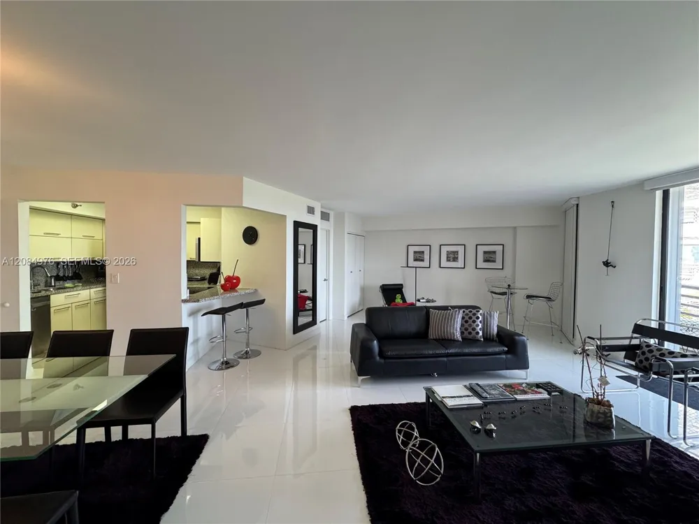 3300 NE 191st St #1710 Aventura, FL 33180