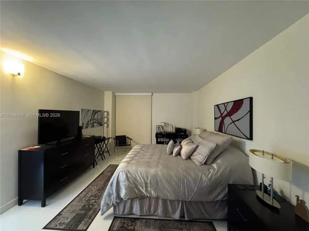 3300 NE 191st St #1710 Aventura, FL 33180