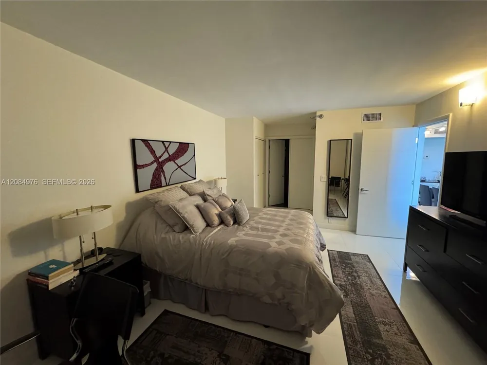 3300 NE 191st St #1710 Aventura, FL 33180