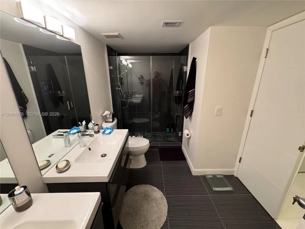 3300 NE 191st St #1710 Aventura, FL 33180