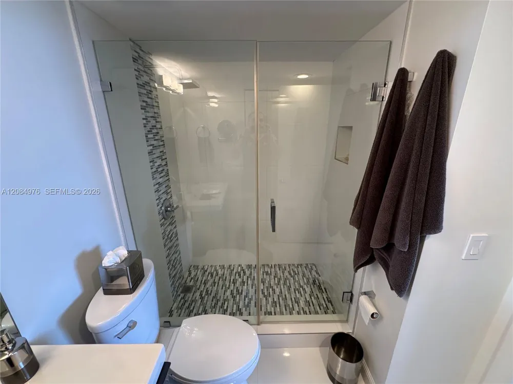 3300 NE 191st St #1710 Aventura, FL 33180