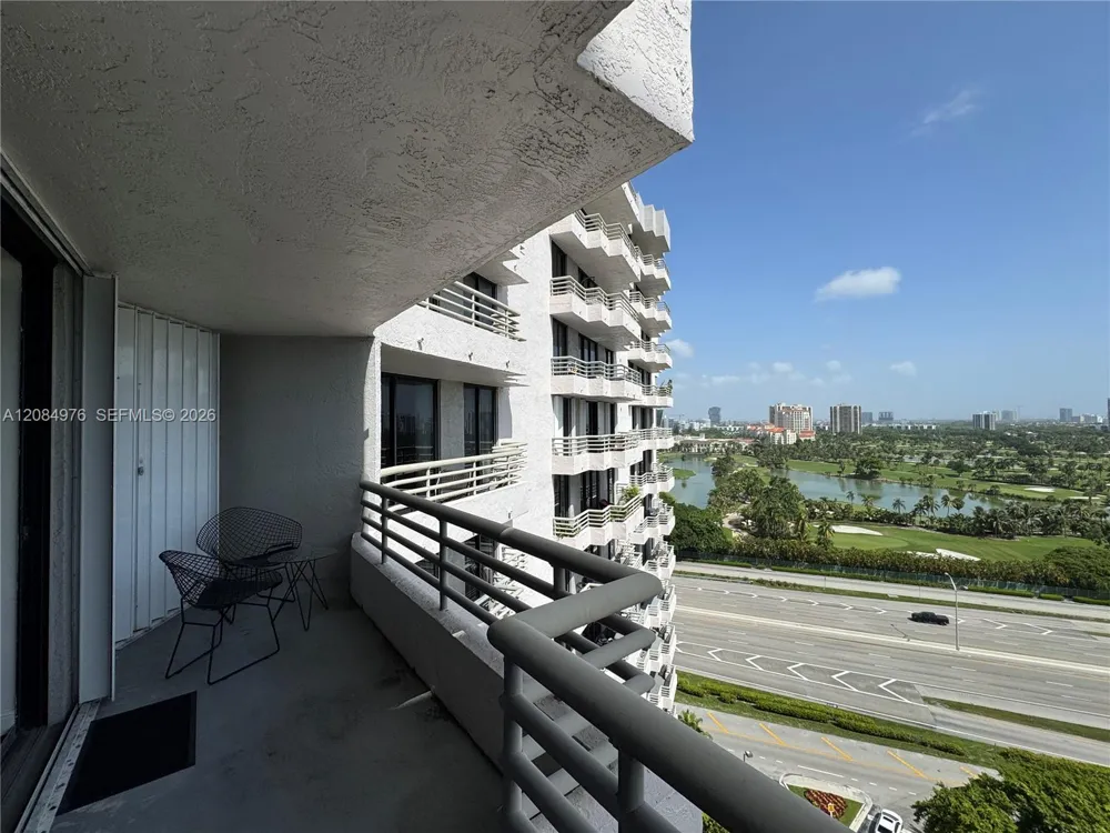 3300 NE 191st St #1710 Aventura, FL 33180