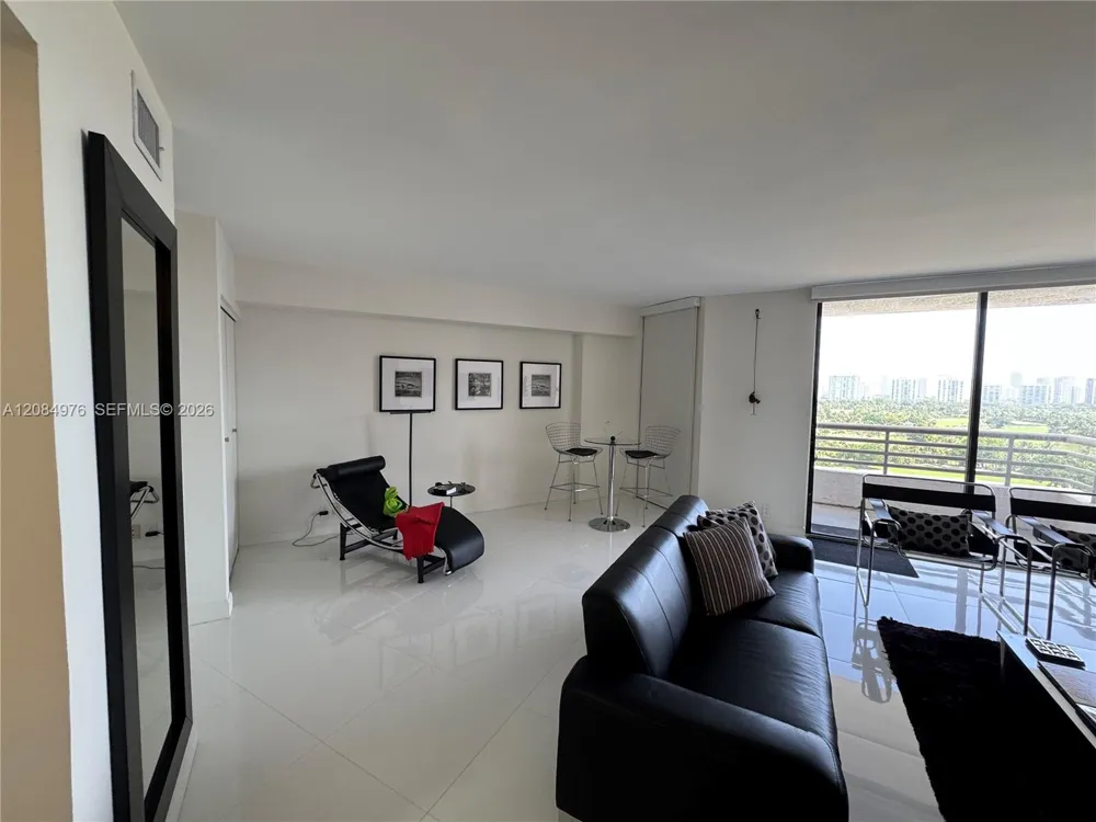 3300 NE 191st St #1710 Aventura, FL 33180