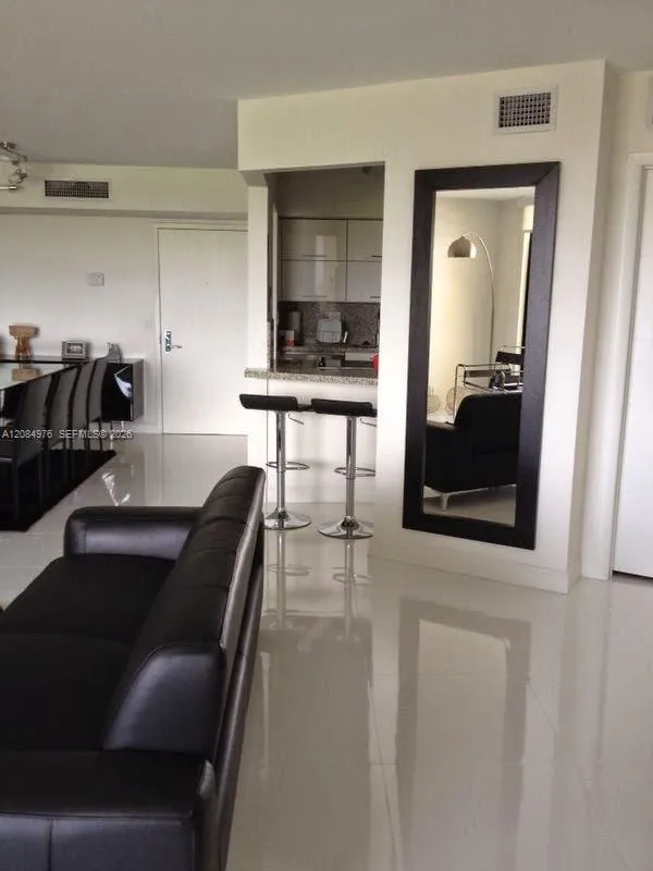 3300 NE 191st St #1710 Aventura, FL 33180