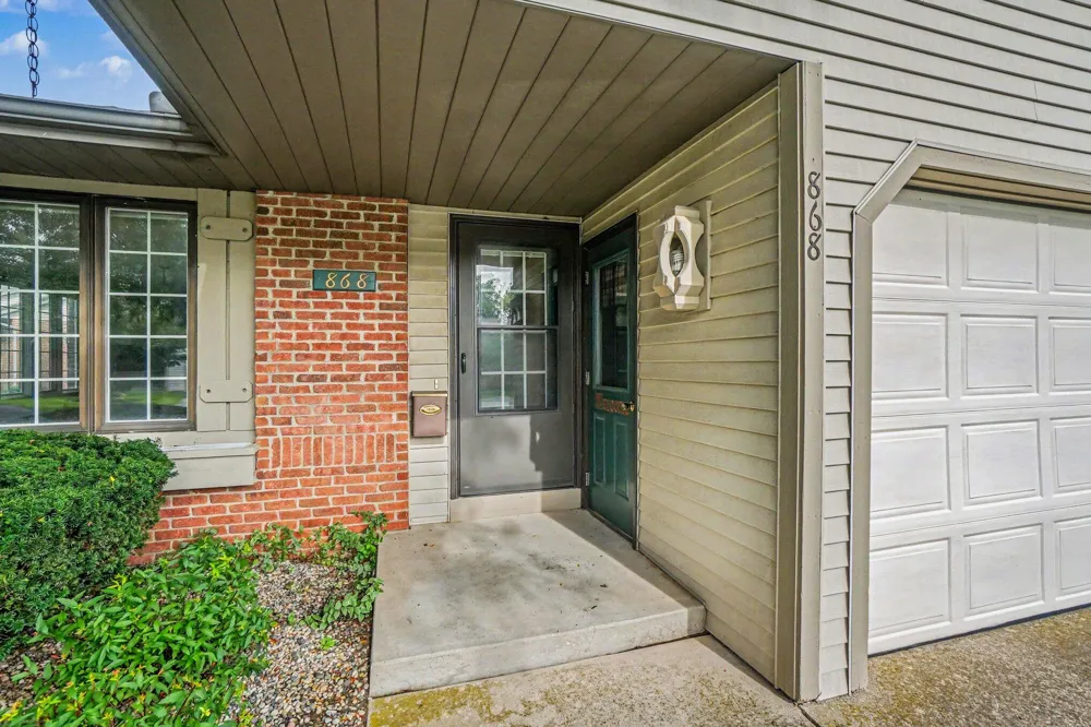 868 Harvest Drive Holland, MI 49423