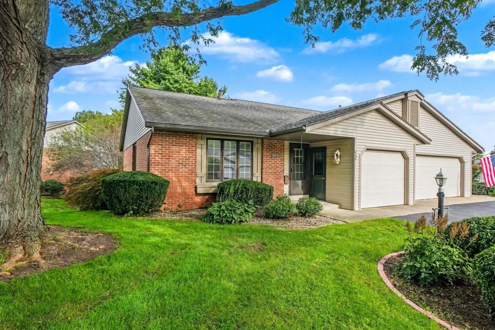 868 Harvest Drive Holland, MI 49423
