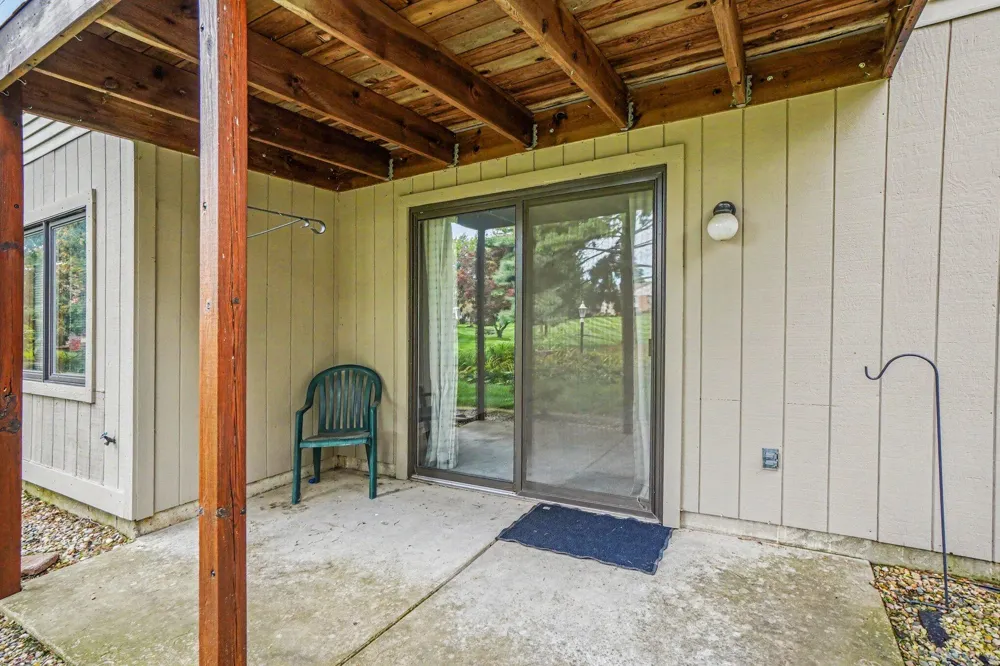 868 Harvest Drive Holland, MI 49423